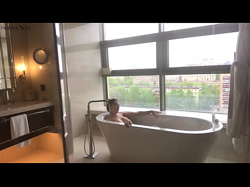 ❤️ Geweldige babe Hertstochtlik rukt har kut yn 'e badkeamer ❌ Pornofideo op fy.trysex.ru ❌❤