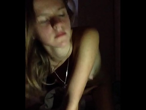 ❤️ In famke masturbeart en komt ❌ Pornofideo op fy.trysex.ru ❌❤